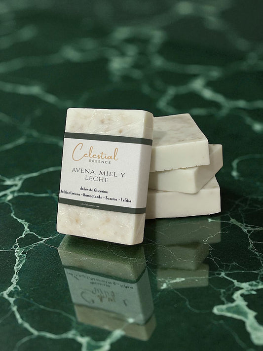 Avena, Miel y Leche Soap