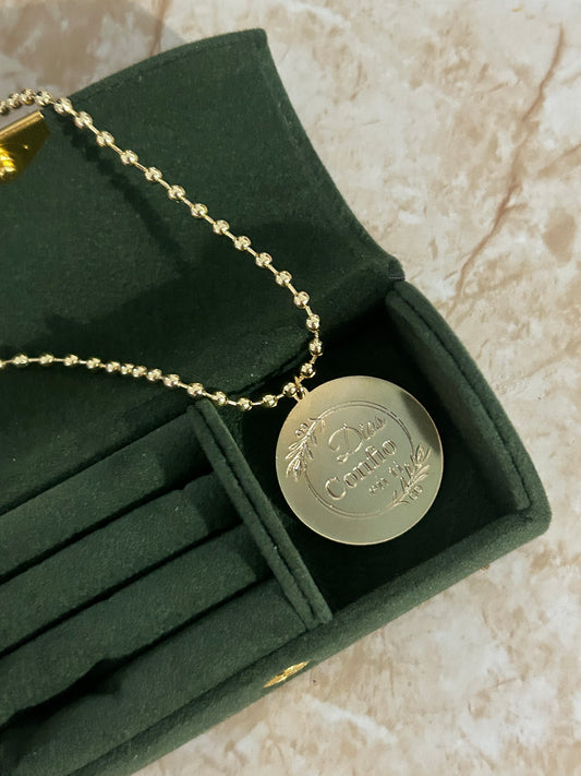 Dios confío en ti Necklace