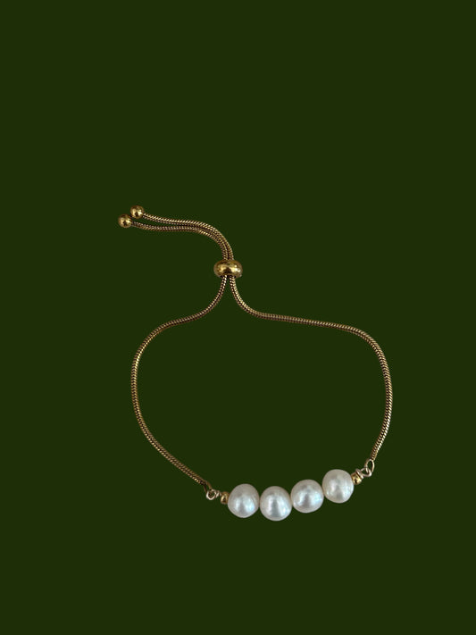 Pearl Bracelet